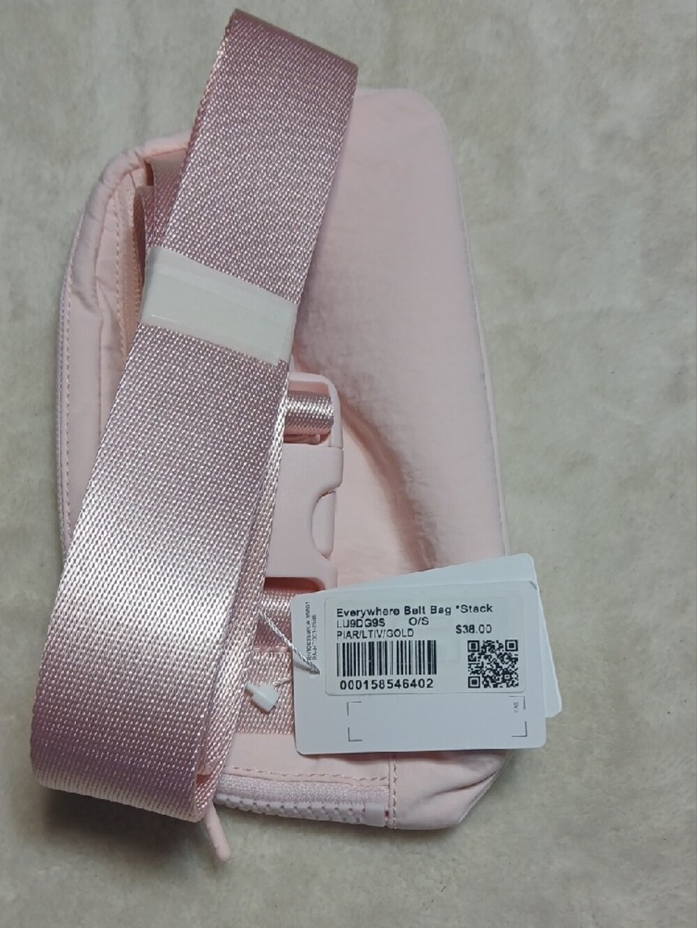 lululemon Everywhere Belt Bag Light Pink Crossbody - Picture 4 of 7